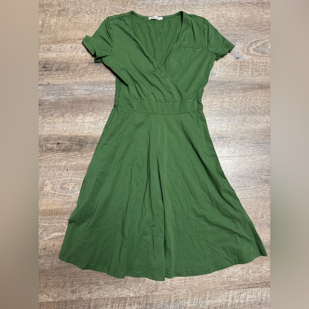 NWOT size S Women's Summer Short Sleeve Casual Dresses V-Neck Floral Party Dress